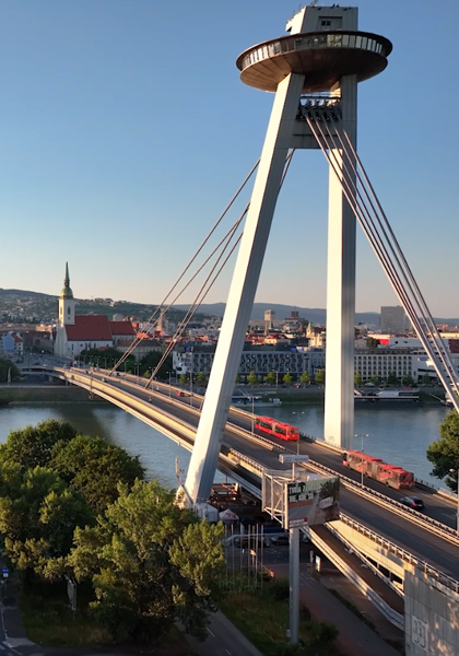 Letecké snímkovanie dronom pre firemné videá